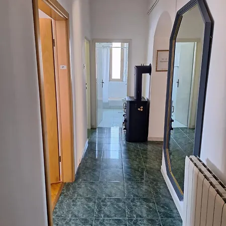 Strika Apartman